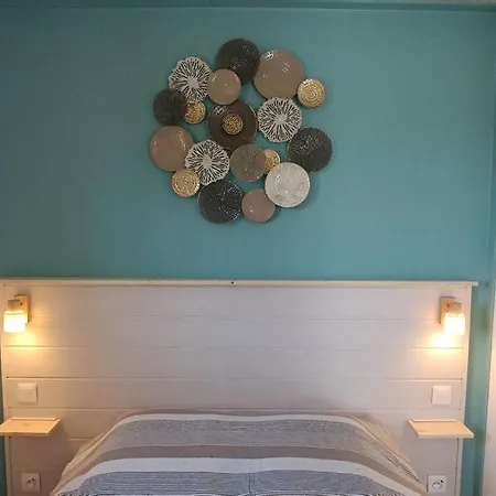 Chez Julien شقة
