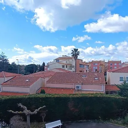 Chez Julien آجد